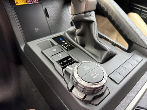New 2026 Toyota 4Runner Limited AWD/4WD image 26
