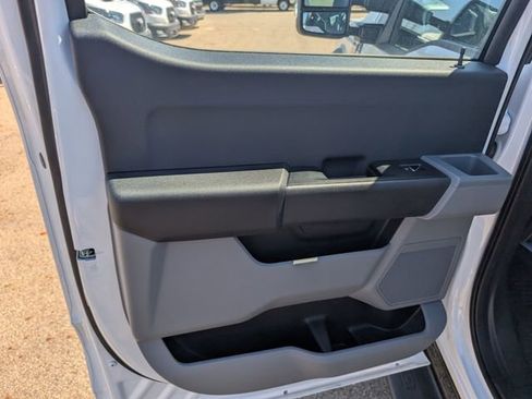 New 2026 Ford F550 4x4 Crew Cab image 11