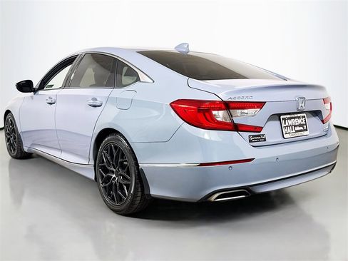 Used 2021 Honda Accord Touring image 6