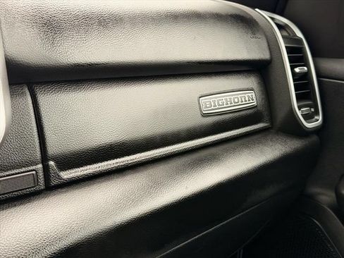 Used 2022 RAM 1500 Big Horn AWD/4WD image 14