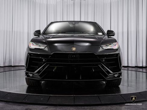 Used 2024 Lamborghini Urus Performante image 3