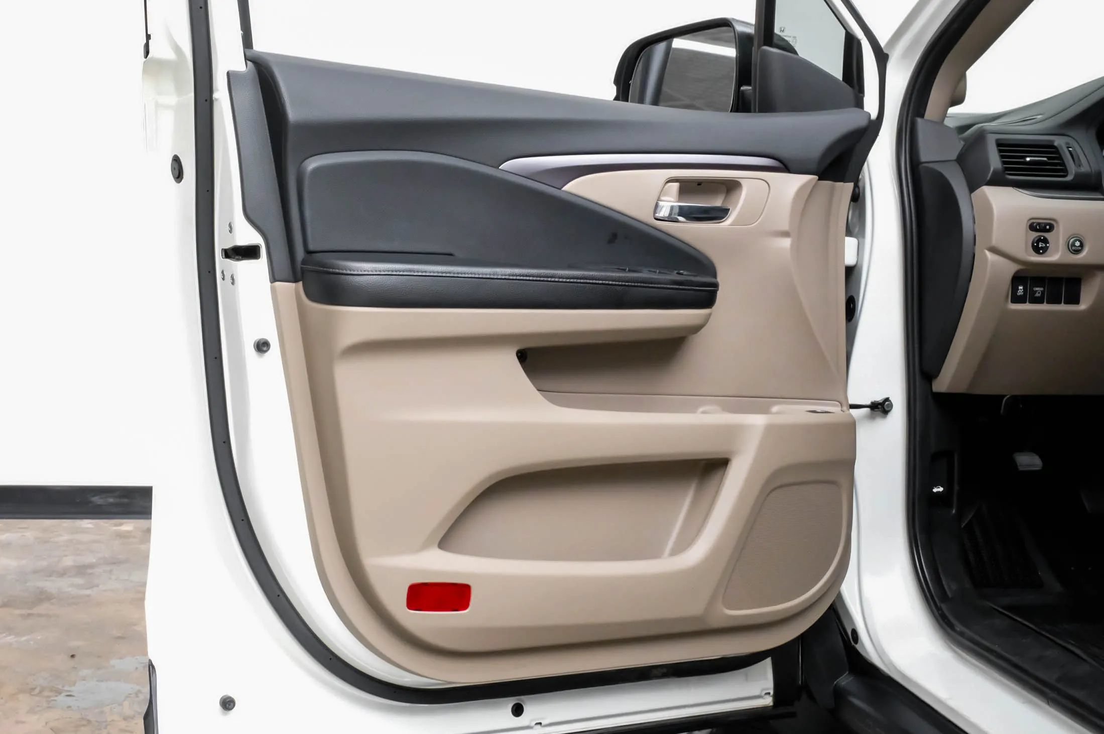 Used 2017 Honda Ridgeline RTL image 40