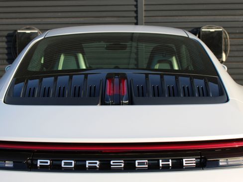 Certified 2025 Porsche 911 Carrera S RWD image 20