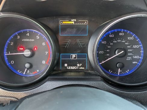 Used 2016 Subaru Outback 2.5i Limited image 17