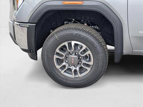 New 2025 GMC Sierra 2500 SLE w/ Max Trailering Package AWD/4WD image 10