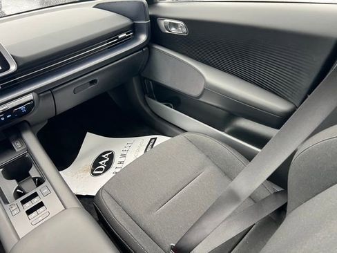 Used 2024 Hyundai Ioniq 6 SE image 11