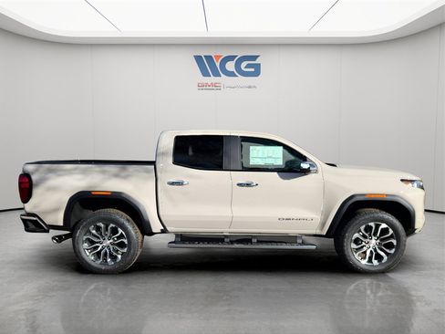 New 2026 GMC Canyon Denali image 3