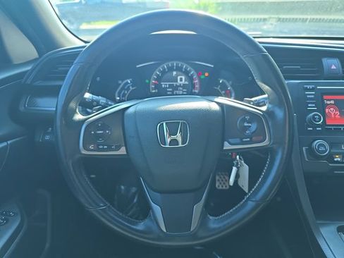Used 2018 Honda Civic Sport image 14