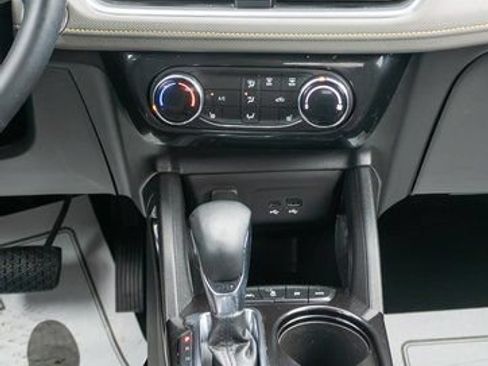 Used 2024 Chevrolet TrailBlazer ACTIV AWD/4WD image 15