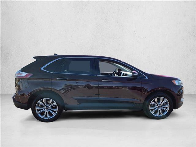 Used 2024 Ford Edge Titanium AWD/4WD image 4