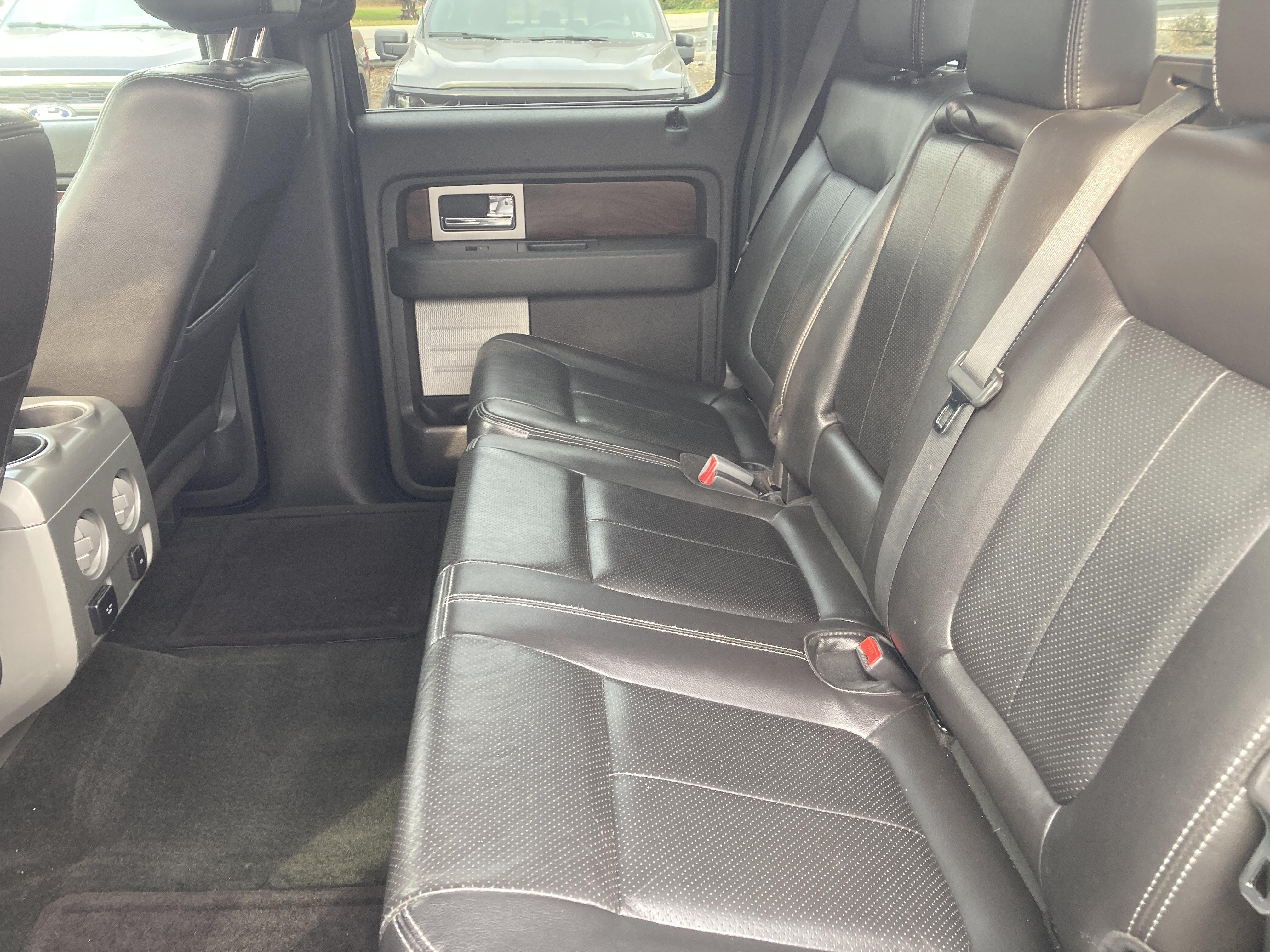 Used 2012 Ford F150 Lariat w/ Lariat Chrome Pkg AWD/4WD image 15
