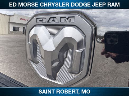 Used 2024 RAM 2500 Limited image 15