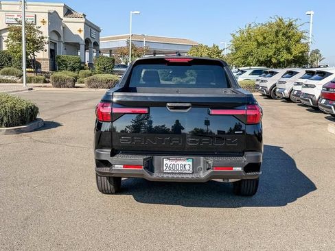 Certified 2022 Hyundai Santa Cruz SEL w/ Cargo Package AWD/4WD image 4