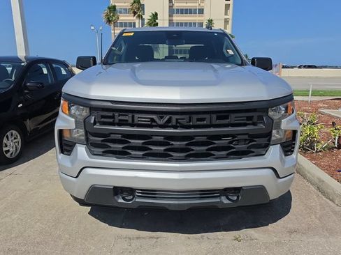 Used 2022 Chevrolet Silverado 1500 Custom w/ LPO, Dark Essentials Package AWD/4WD image 2