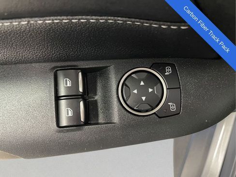 Used 2021 Ford Mustang Shelby GT500 w/ Carbon Fiber Track Pack image 13