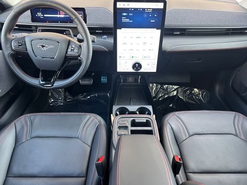 Used 2025 Ford Mustang Mach-E Premium w/ Sport Appearance Package image 13