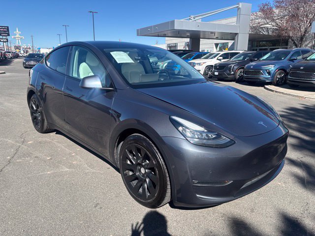 Used 2022 Tesla Model Y Long Range AWD/4WD image 4