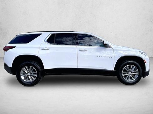 Used 2023 Chevrolet Traverse LT image 5