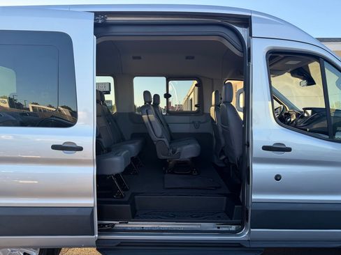 Used 2017 Ford Transit 150 XLT RWD image 11