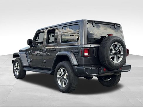 Used 2021 Jeep Wrangler Unlimited Sahara w/ Uconnect 4C Nav & Sound Group AWD/4WD image 5