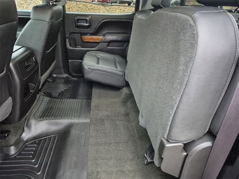 Used 2017 Chevrolet Silverado 1500 High Country image 30