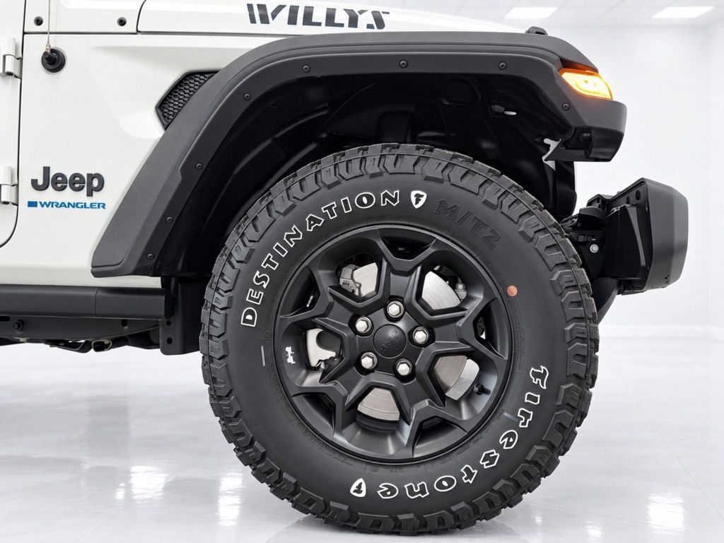Used 2023 Jeep Wrangler Unlimited w/ 8.4" Radio Group AWD/4WD image 11