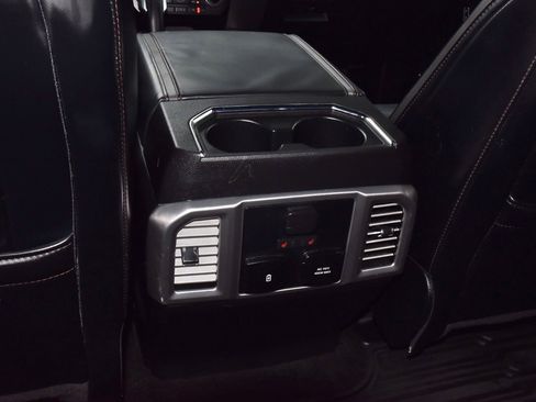 Used 2020 Ford F150 Platinum w/ Equipment Group 701A Luxury image 18