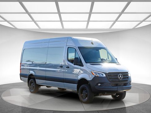 New 2026 Mercedes-Benz Sprinter 2500 image 5