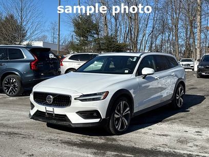 Certified 2025 Volvo V60 B5 Cross Country Plus