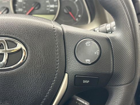 Used 2015 Toyota RAV4 XLE image 17