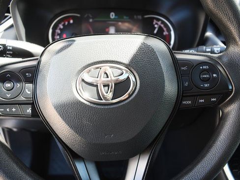 Certified 2024 Toyota RAV4 XLE w/ Convenience Package image 31