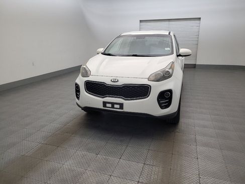 Used 2019 Kia Sportage LX AWD/4WD image 15