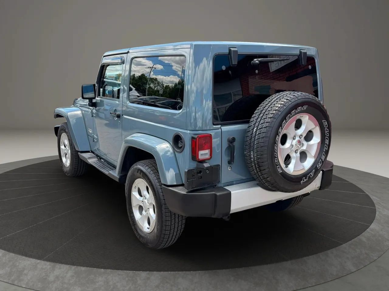 Used 2014 Jeep Wrangler Sahara w/ Connectivity Group AWD/4WD image 7