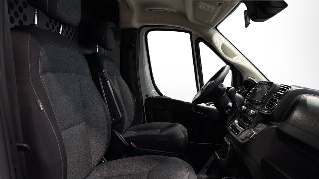 Used 2025 RAM ProMaster 2500 w/ U-Haul Equipment Group FWD image 9