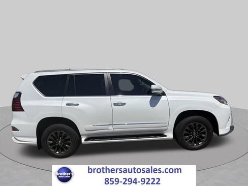 Used 2017 Lexus GX 460 Luxury AWD/4WD image 7