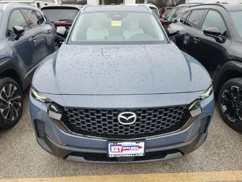New 2026 MAZDA CX-50 AWD 2.5 S w/ Preferred Pkg image 2