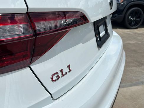 Certified 2022 Volkswagen Jetta GLI Autobahn w/ GLI Black Package FWD image 44