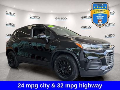 Used 2022 Chevrolet Trax LS w/ Tint and Cruise Package