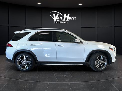 Used 2022 Mercedes-Benz GLE 350 4MATIC image 8