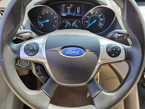 Used 2016 Ford Escape SE FWD image 19