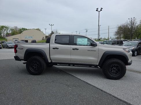 New 2026 Chevrolet Colorado ZR2 w/ ZR2 Bison Edition AWD/4WD image 37