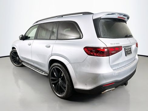 New 2026 Mercedes-Benz GLS 580 4MATIC image 5