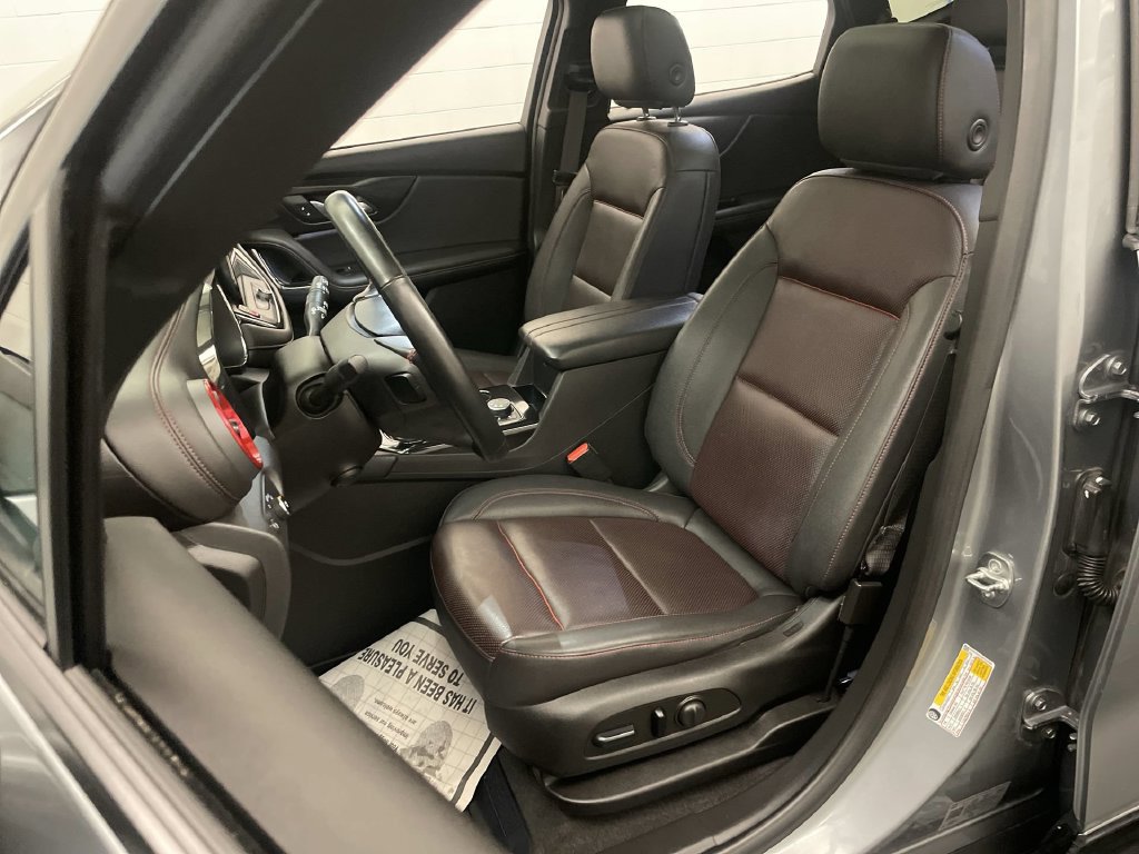Used 2023 Chevrolet Blazer RS w/ Enhanced Convenience Package AWD/4WD image 12