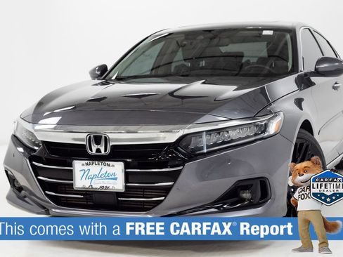 Used 2021 Honda Accord Touring image 2