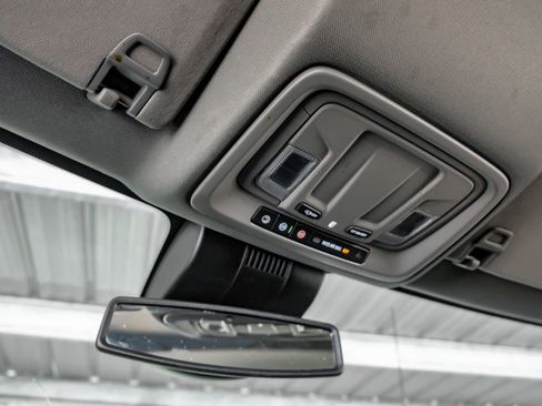 Used 2023 GMC Sierra 1500 SLT image 22