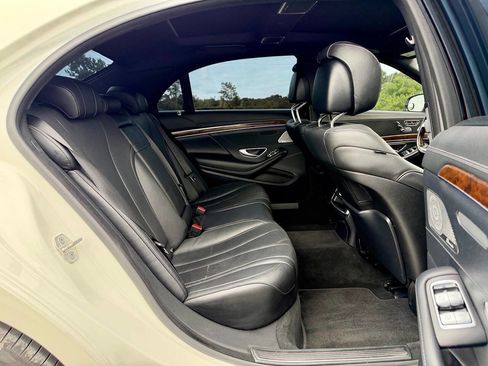 Used 2016 Mercedes-Benz S 550 Sedan image 5