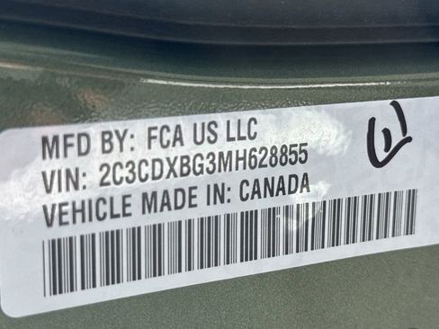 Used 2021 Dodge Charger SXT w/ Blacktop Package image 31