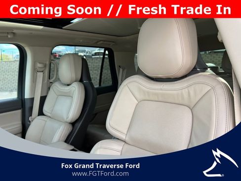 Used 2023 Lincoln Navigator Reserve w/ Equipment Group 201A AWD/4WD image 15
