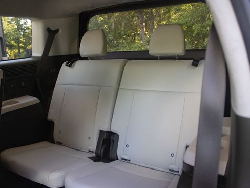 Used 2024 Hyundai Santa Fe Calligraphy image 20