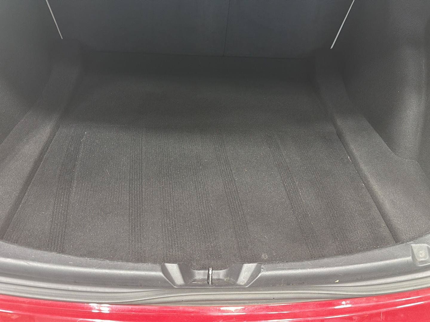 Used 2018 Tesla Model 3 Long Range AWD/4WD image 17